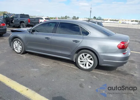 2018 Volkswagen Passat 2.0T Se из США, поврежденный, VIN 1VWBA7A38JC031355